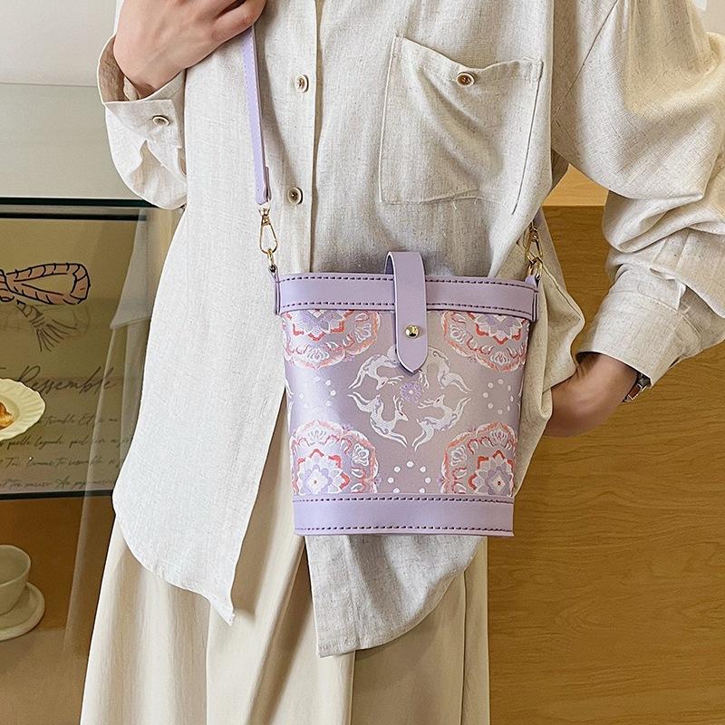 DIY Knitted Bag - Pink Vintage - огляд і ціна Leatherwork Drawing