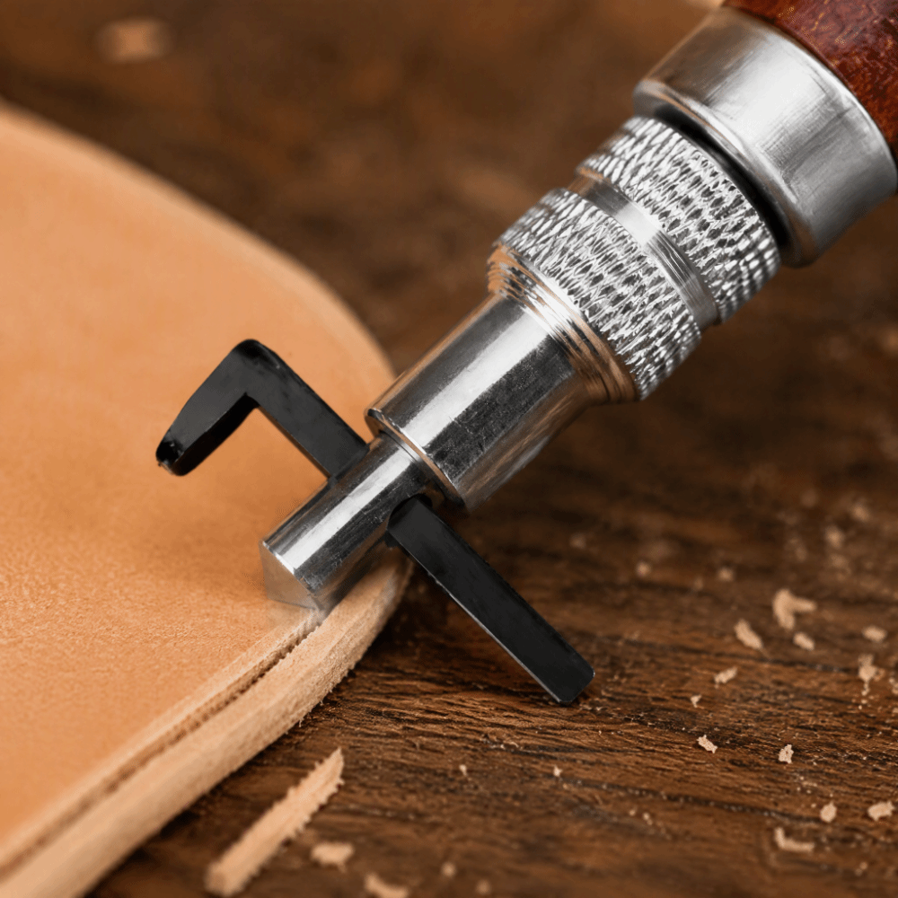 Adjustable Depth Leather Groov - огляд і ціна Groover Stitching Tool